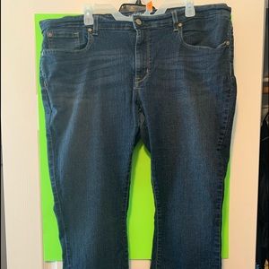 Levi’s Denim Jeans w/ Boot Cut